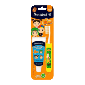 Doraldent Cepillo ViajerDental Ni?@s El Chavo y Crema Dental