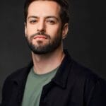 portrait, model, face, darkness, happiness, men, good looking, male, beard, adult, person, young, photoshoot, fashion, pose, orgullo, homosexual, green, black, smile, profile pic, gorgeous, latino, hombre gay